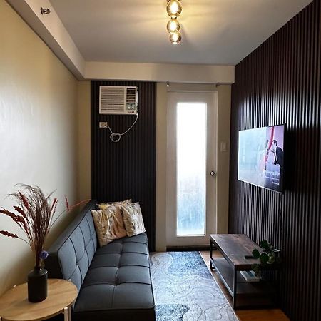 Minimalist 1-Bedroom Condo Unit Casa Timmy Davao Stadt Exterior foto