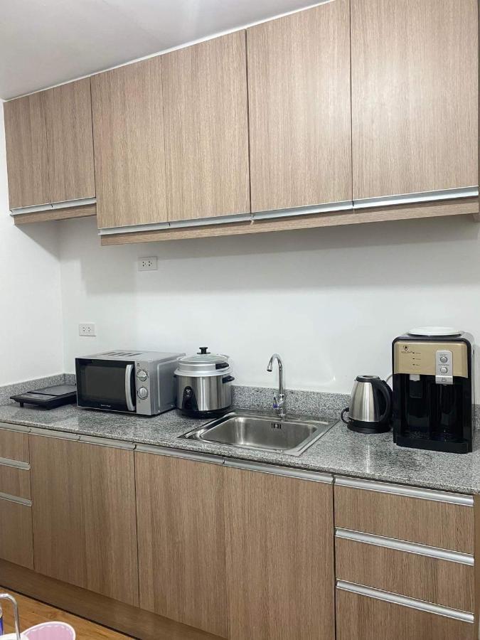 Minimalist 1-Bedroom Condo Unit Casa Timmy Davao Stadt Exterior foto